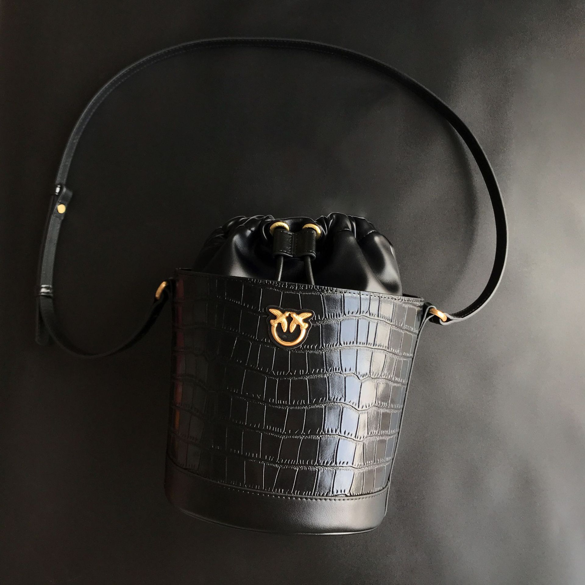 Luxury Bags Affordable - New Bucket Bag, Versatile Shoulder Crossbody