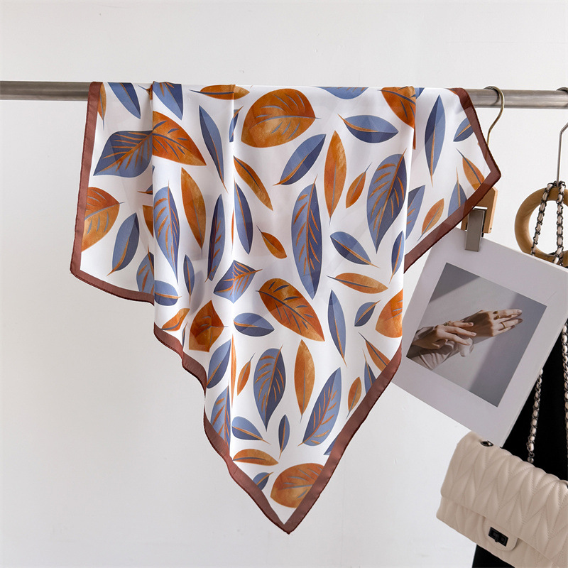Luxury Brand Print 70cm Square - Luxury Bags Expensive ulasan dan harga
