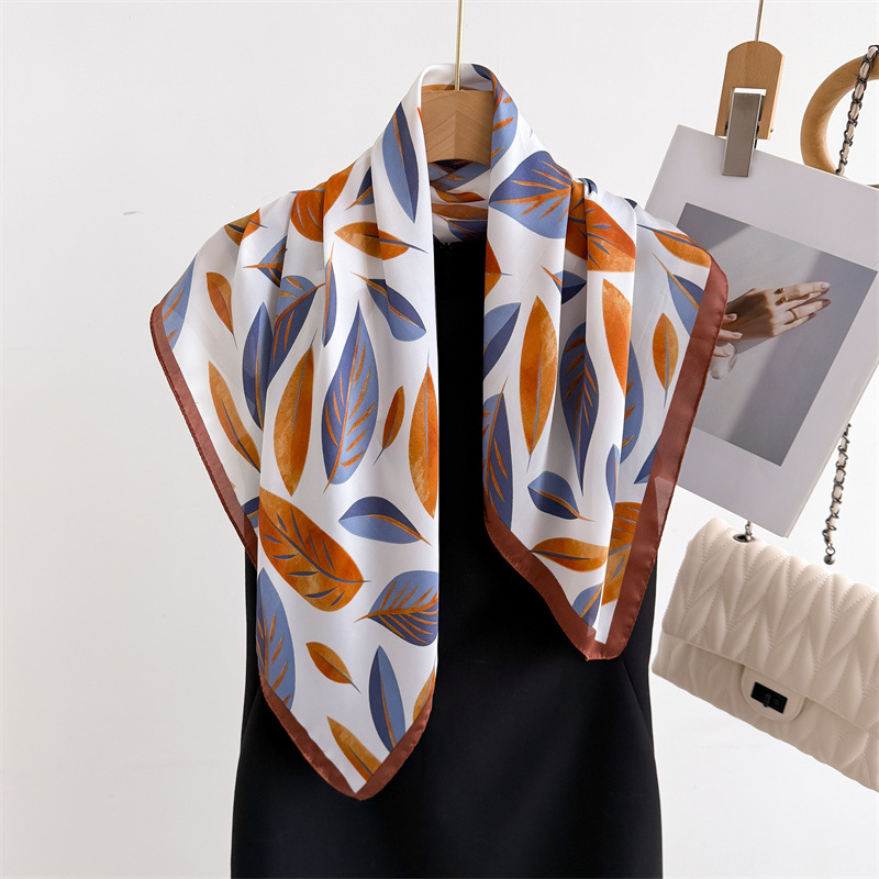 Luxury Brand Print 70cm Square - Luxury Bags Expensive ulasan dan harga